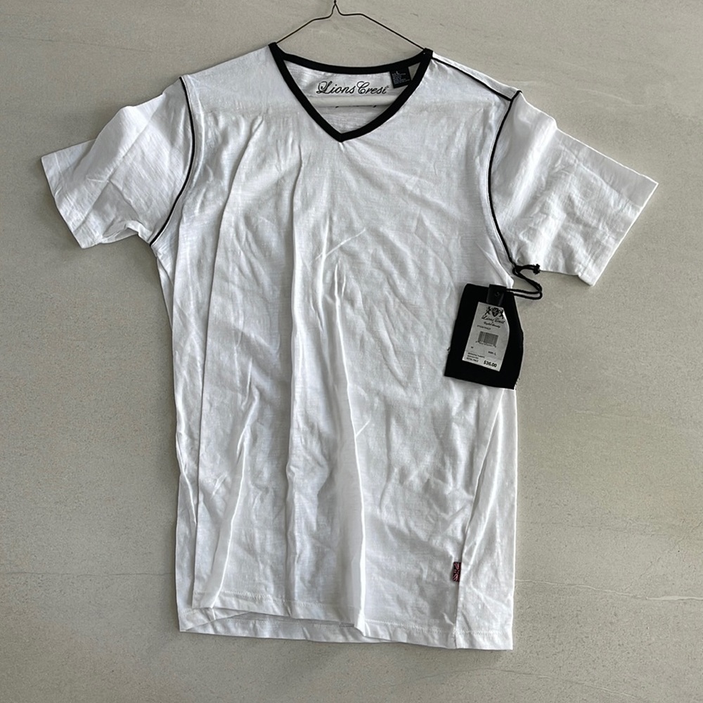 Lions Crest Mens Tee